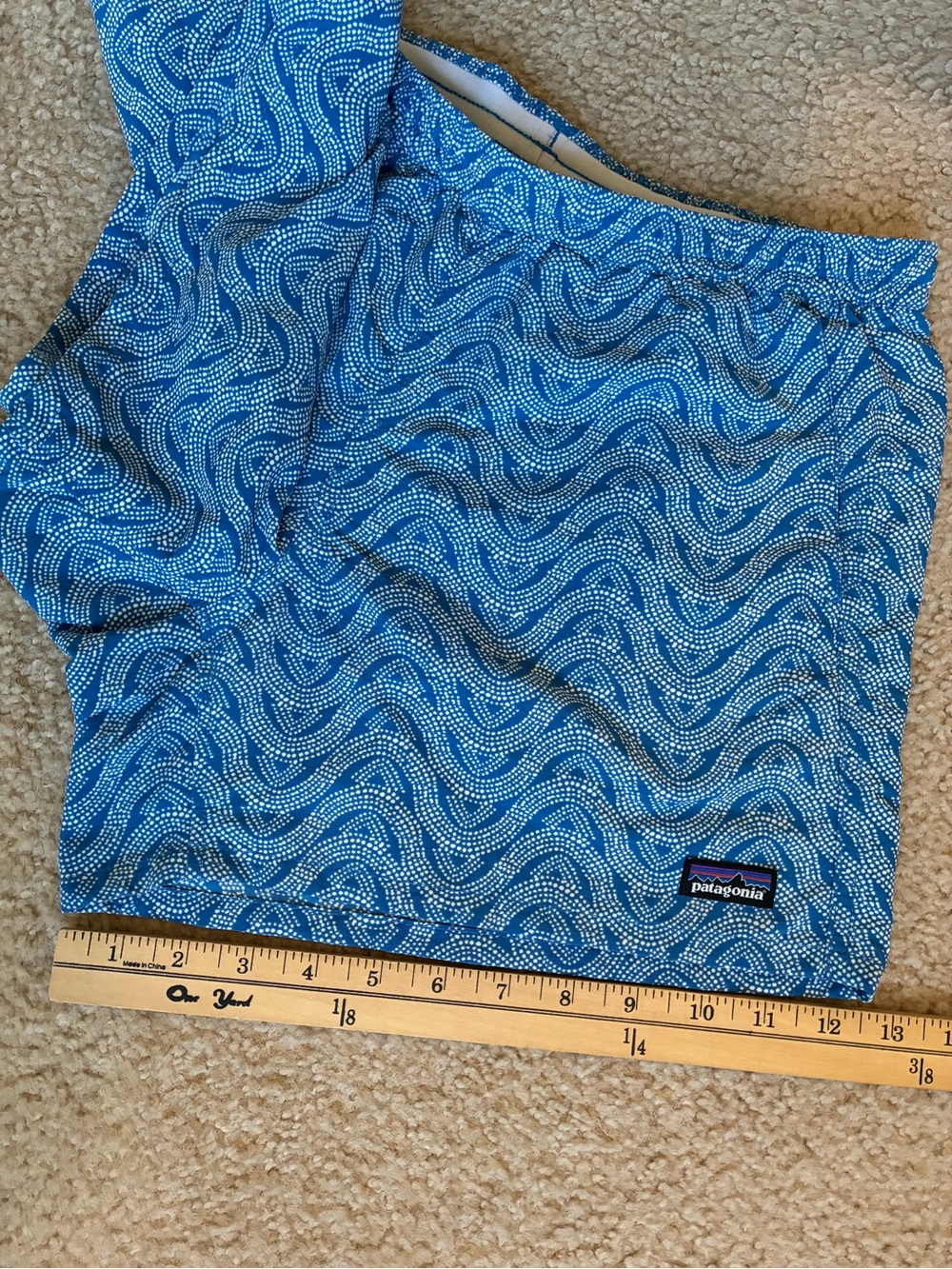 Patagonia Women's 5" Baggies | Blue Wave Patterned Shorts S - Picture 12 of 16